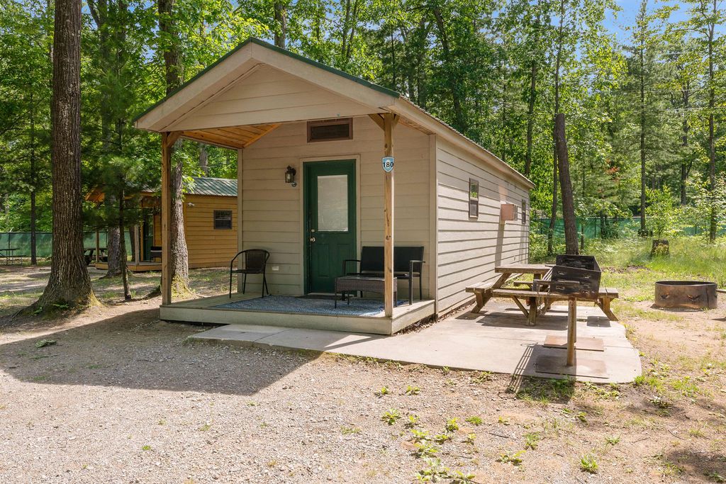 Exterior Bunkhouse Image